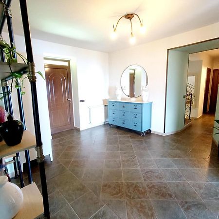 לינה וארוחת בוקר ג'ויוזה מריאה La Casa Di Matilde מראה חיצוני תמונה