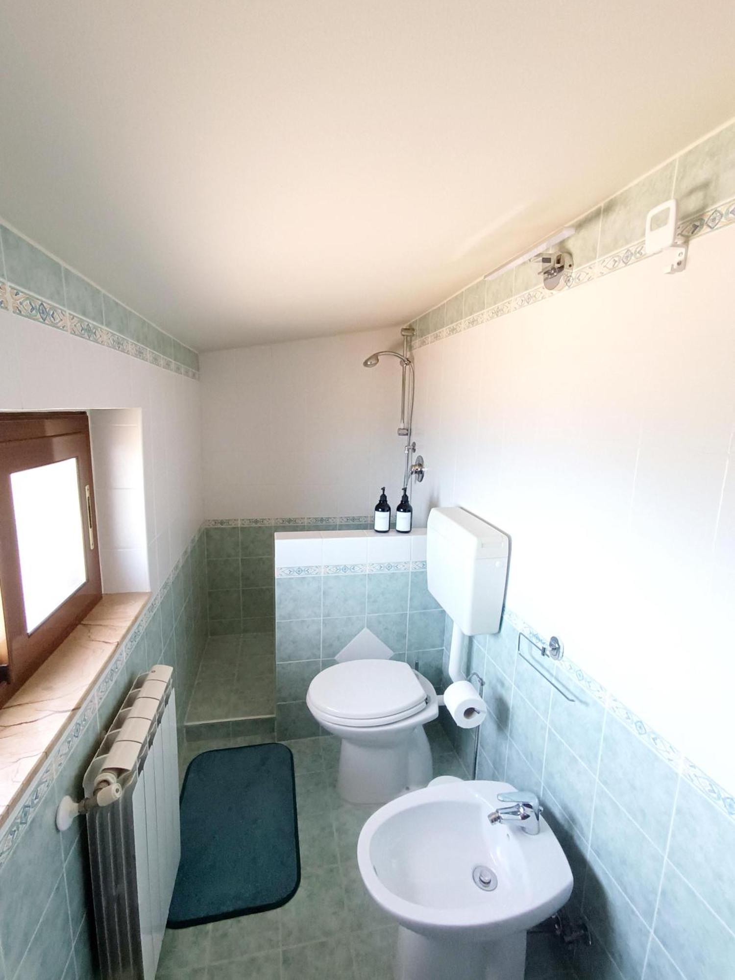 לינה וארוחת בוקר ג'ויוזה מריאה La Casa Di Matilde מראה חיצוני תמונה