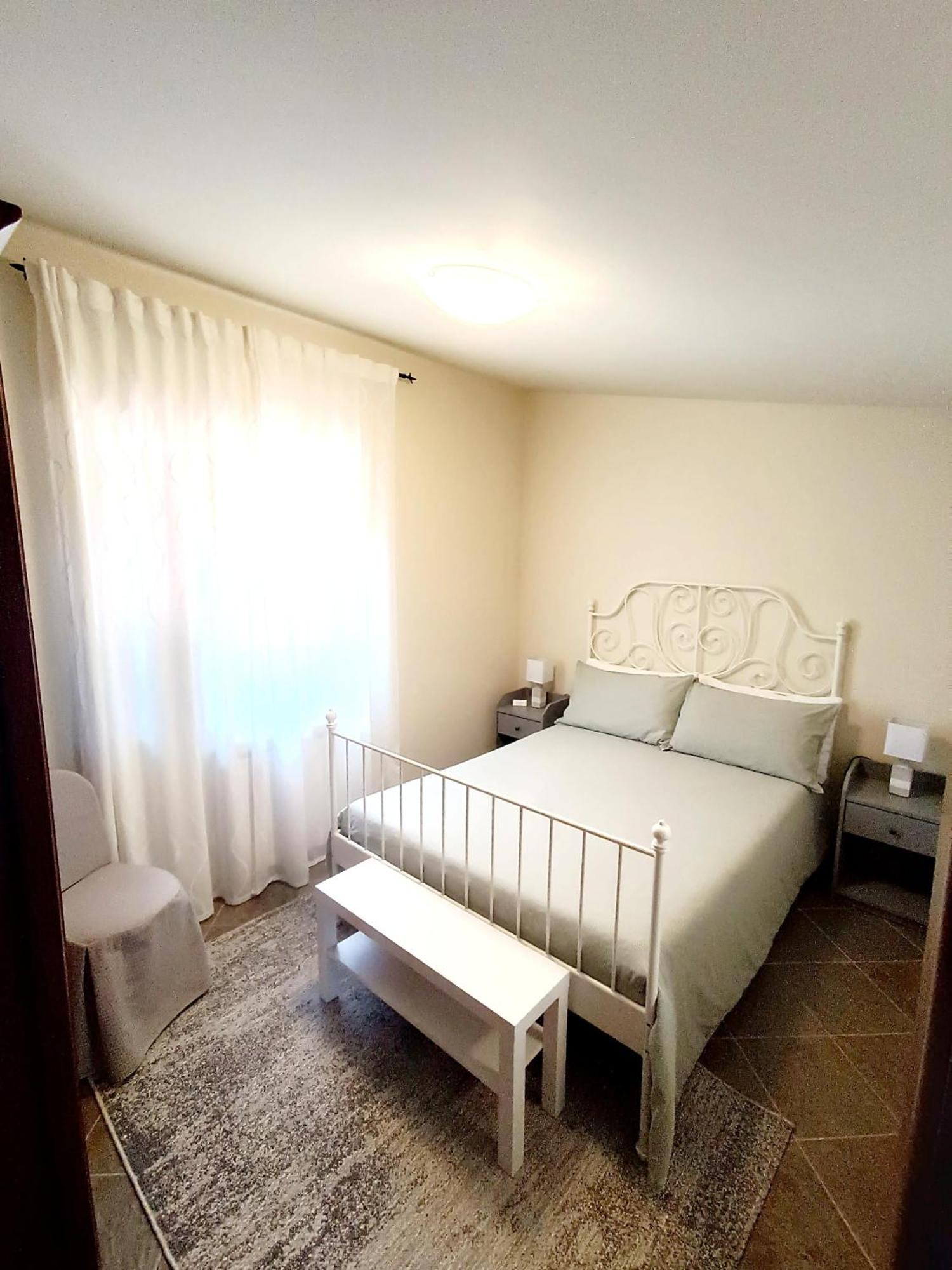 לינה וארוחת בוקר ג'ויוזה מריאה La Casa Di Matilde מראה חיצוני תמונה